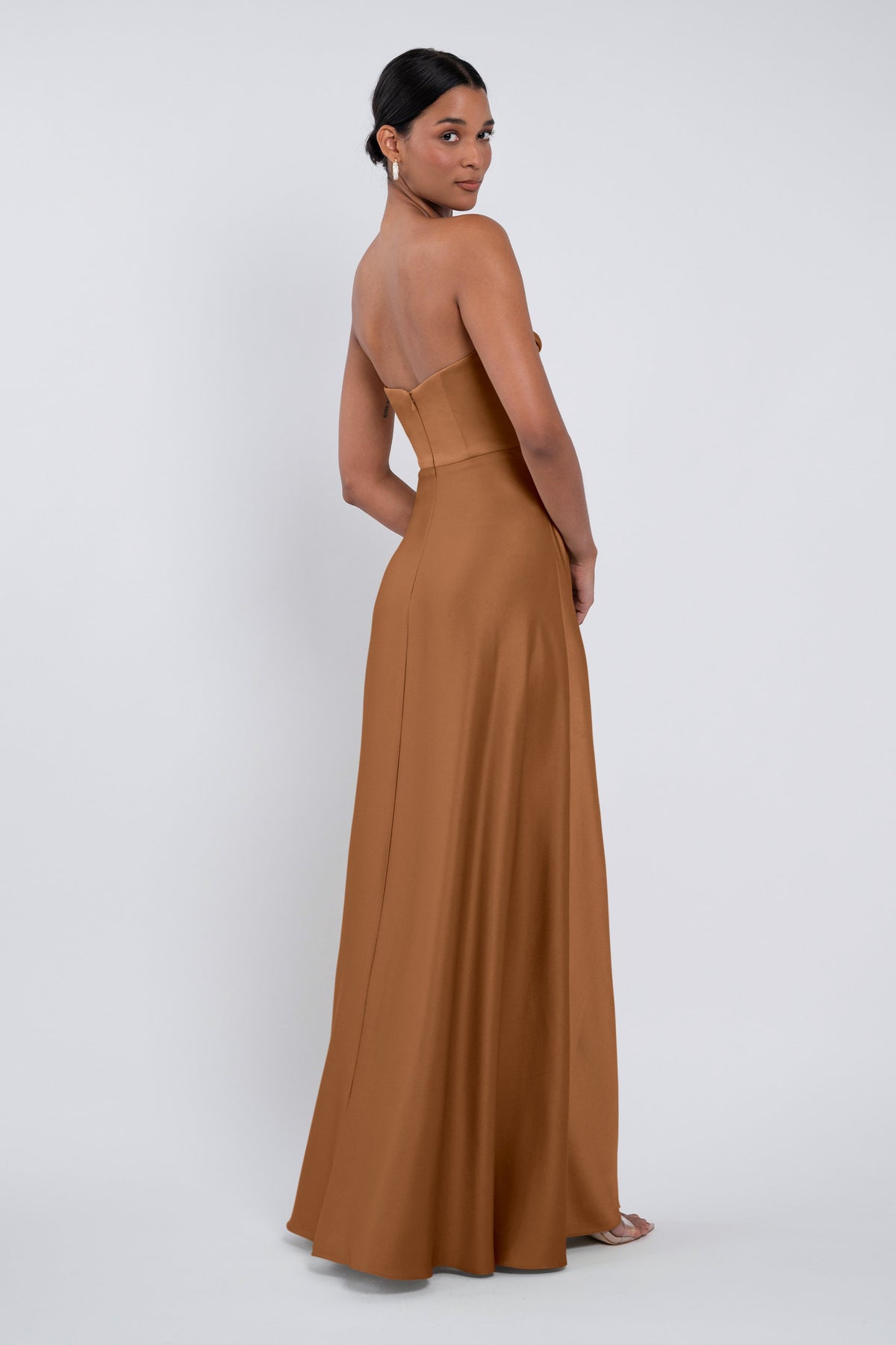 Cecile bronze 2