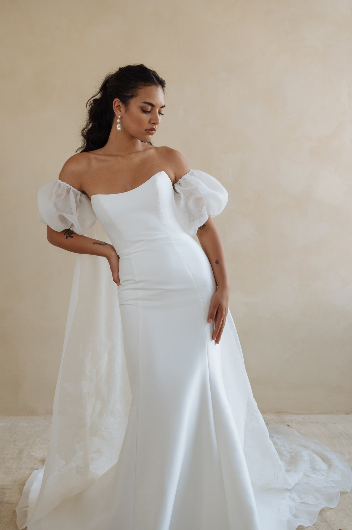 Giselle Cape Bellamy 9364 Edited 2400x3600 4