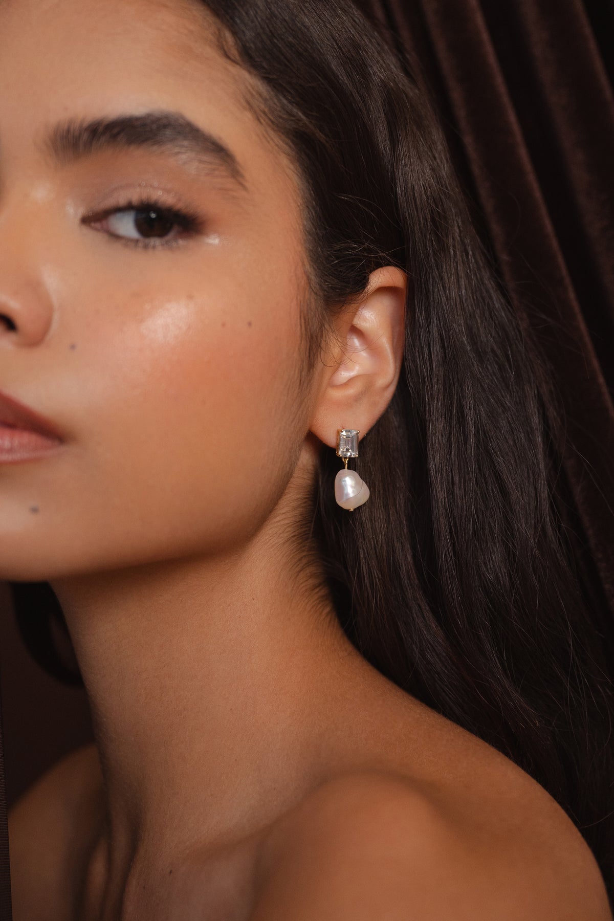 Vivian Earrings 35776 Edited 2400x3600